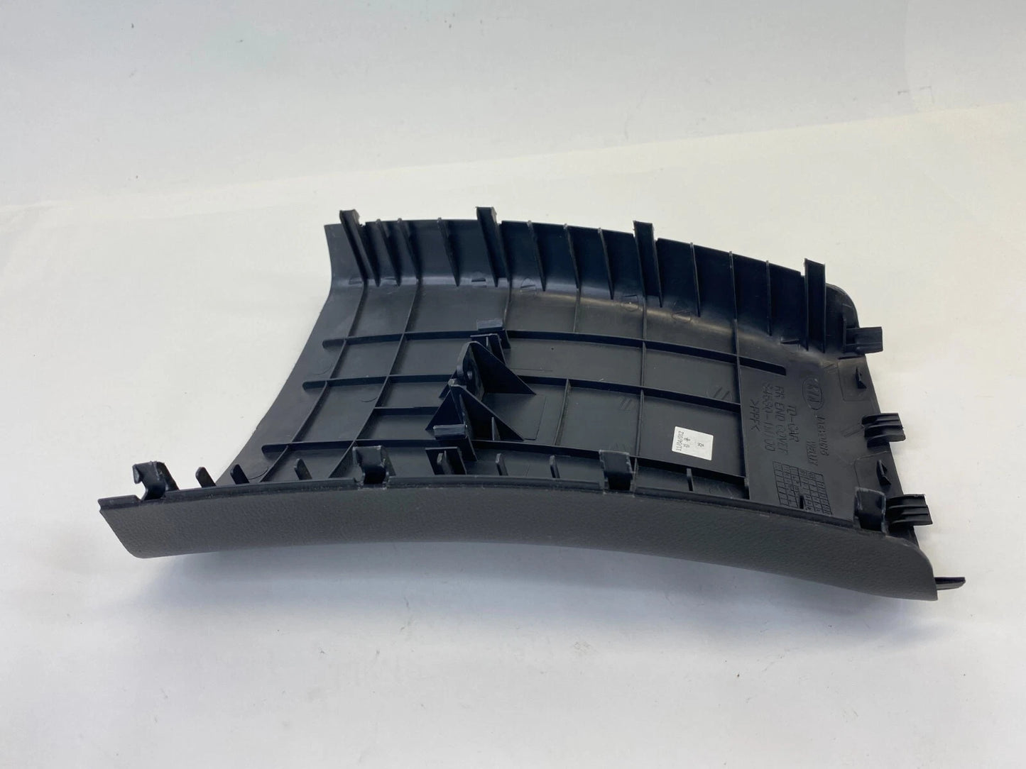 2010-2013 KIA FORTE SEDAN REAR CENTER CONSOLE LID CAP TRIM COVER 84680-1M100 OEM
