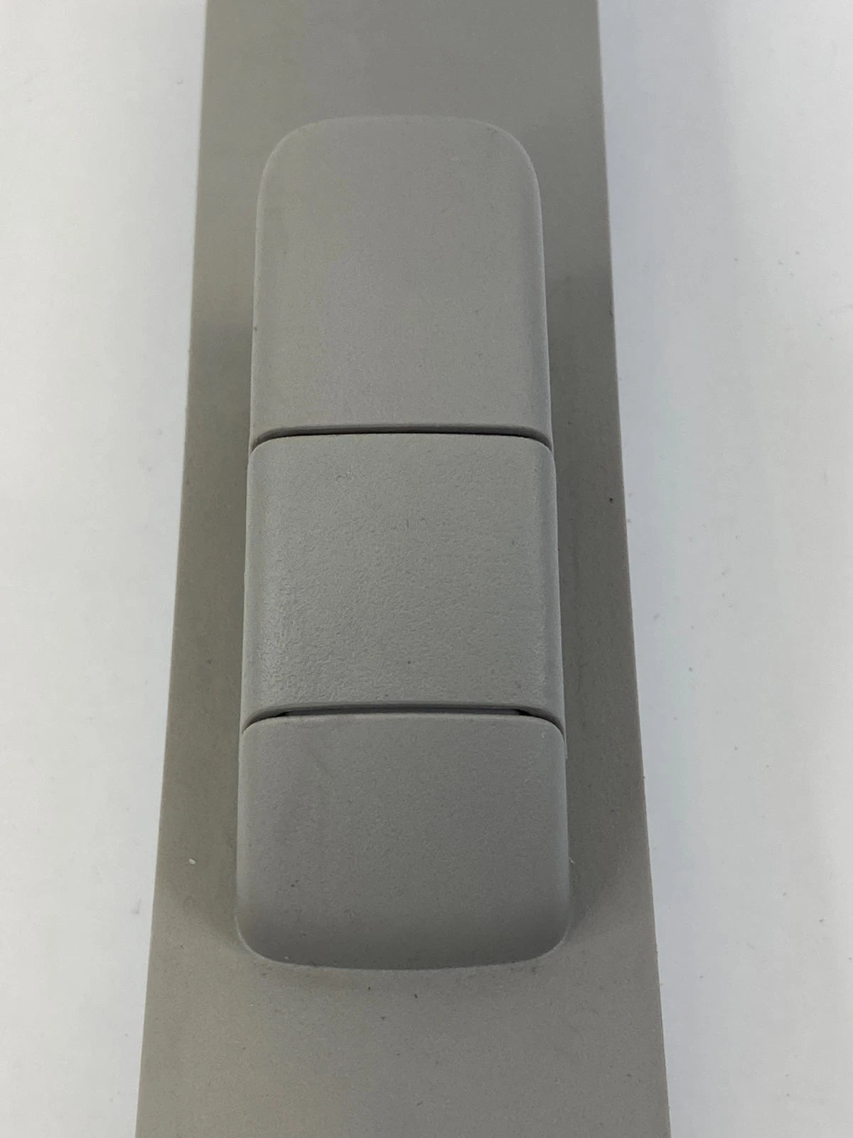 2011-2014 FORD EDGE LINCOLN MKX LEFT DRIVER SEAT BELT HEIGHT ADJUSTER BEZEL OEM