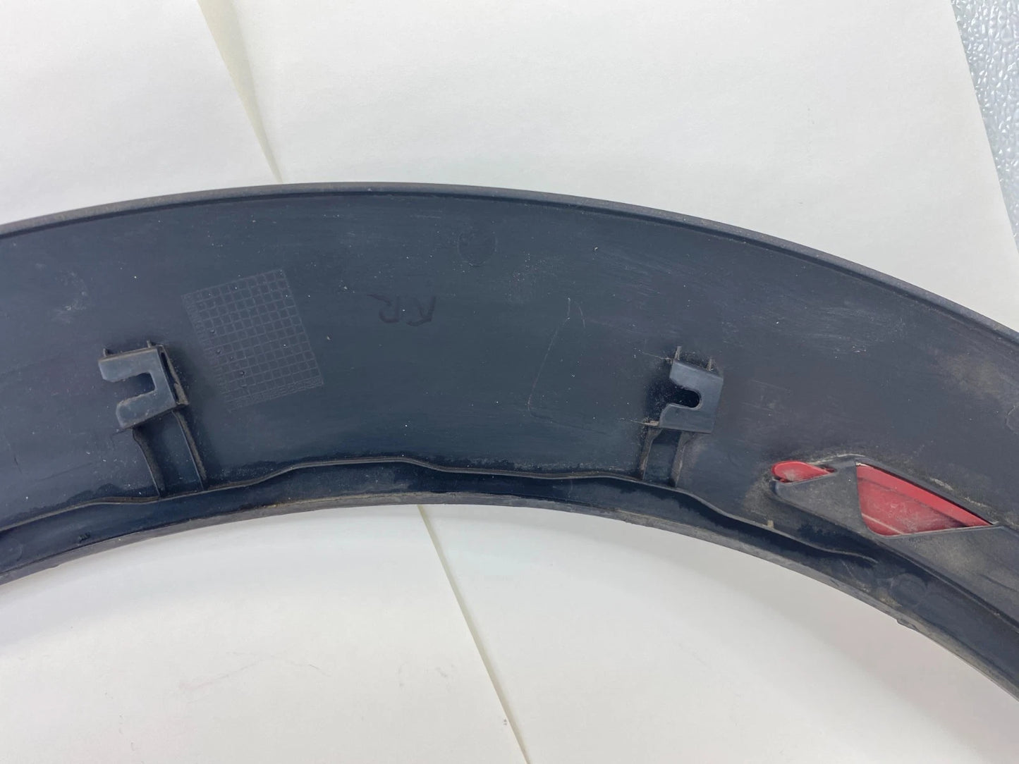 2007-2013 MINI COOPER REAR RIGTH SIDE FENDER FLARE WHEEL ARCH TRIM 2752428 OEM