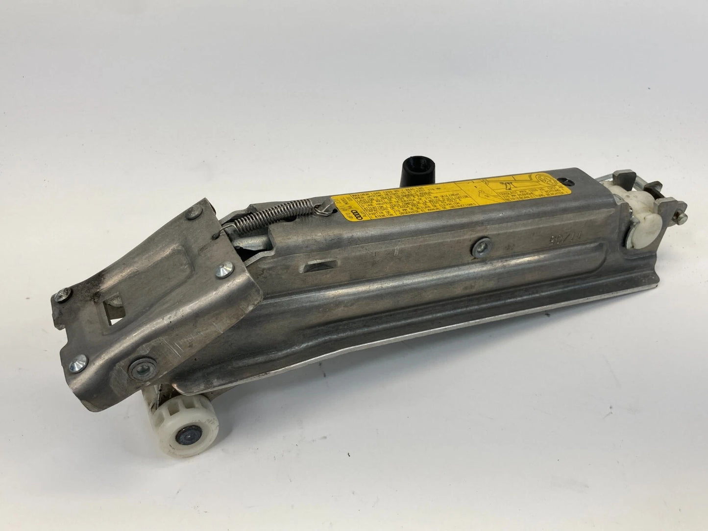 05-11 AUDI A6 QUATTRO EMERGENCY SPARE TIRE JACK KIT TOOL LUG WRENCH 4F0-011-215B