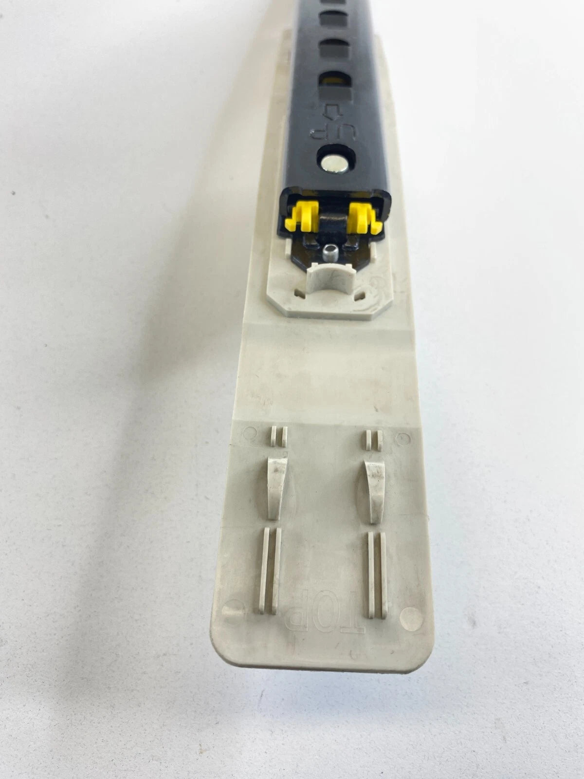 2008 2009 2010 2011 2012 FORD ESCAPE FRONT SEAT BELT SEATBELT HEIGHT ADJUSTER