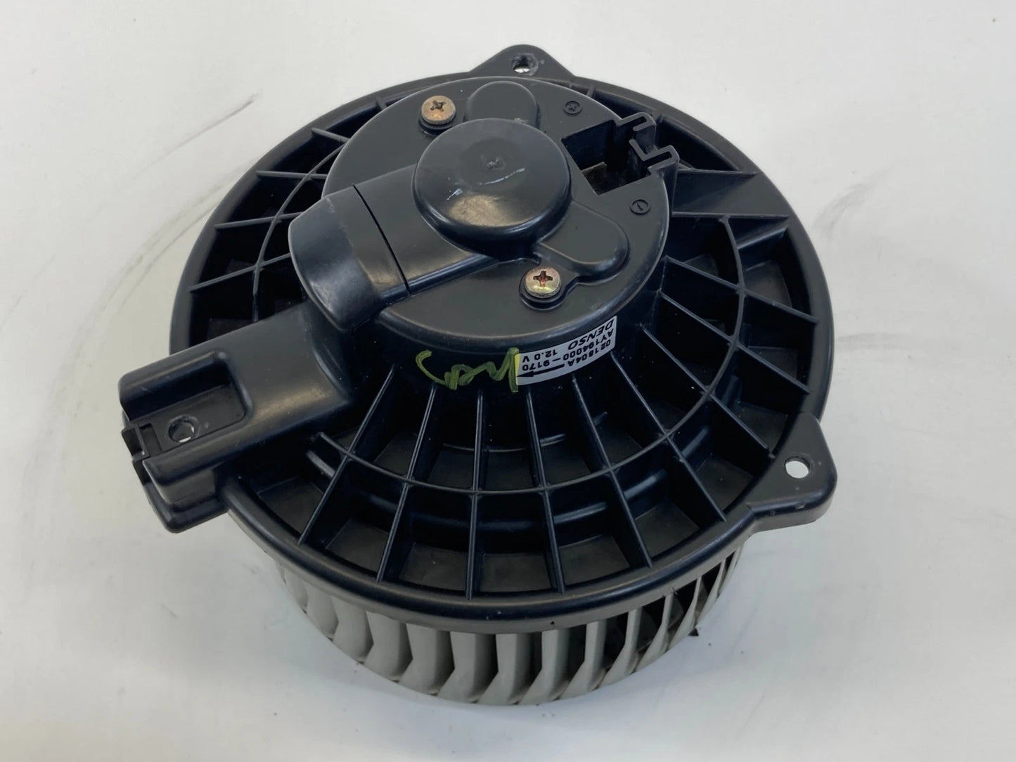 2004 2005 2006 TOYOTA SIENNA FRONT A/C HVAC HEATER BLOWER MOTOR FAN AY194000 OEM