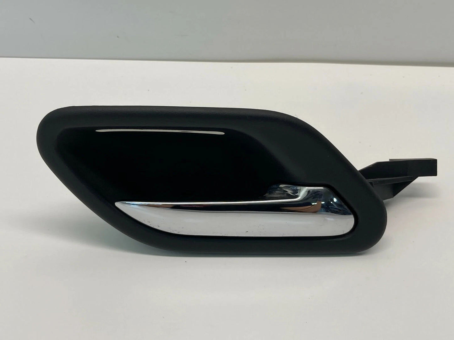 1995-2001 BMW 740IL FRONT RIGHT PASSENGER INTERIOR DOOR HANDLE OEM 8239476