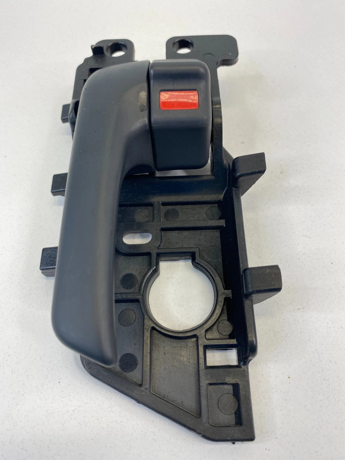 2010-2013 KIA FORTE FORTE REAR LEFT INTERIOR INNER DOOR HANDLE 82610-1M000 OEM