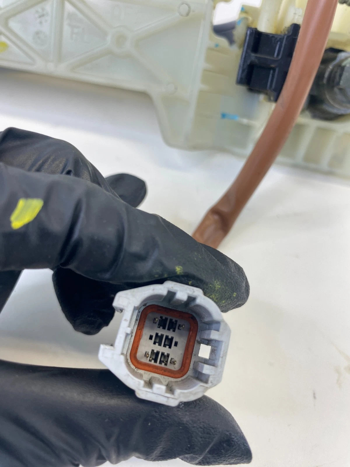 2014 2015 KIA OPTIMA SEDAN FRONT LEFT DRIVER SIDE EXTERIOR DOOR HANDLE ASSY OEM