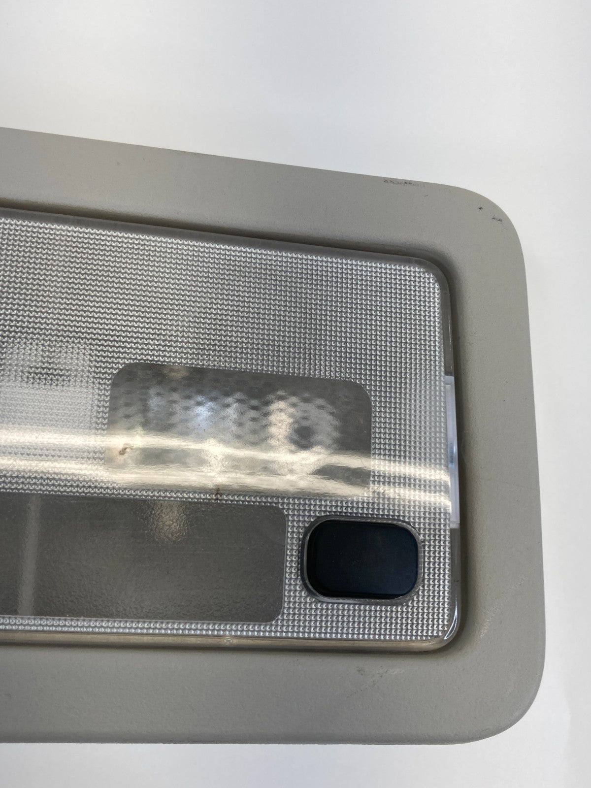 2007-2014 GMC Yukon Chevy Tahoe Rear 3RD Third Row Dome Light Lamp Light OEM