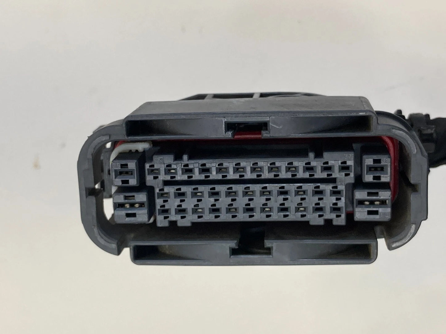 2014-2016 Kia Forte 1.8L A/T ABS Anti Lock Brake Pump Plug Connector OEM