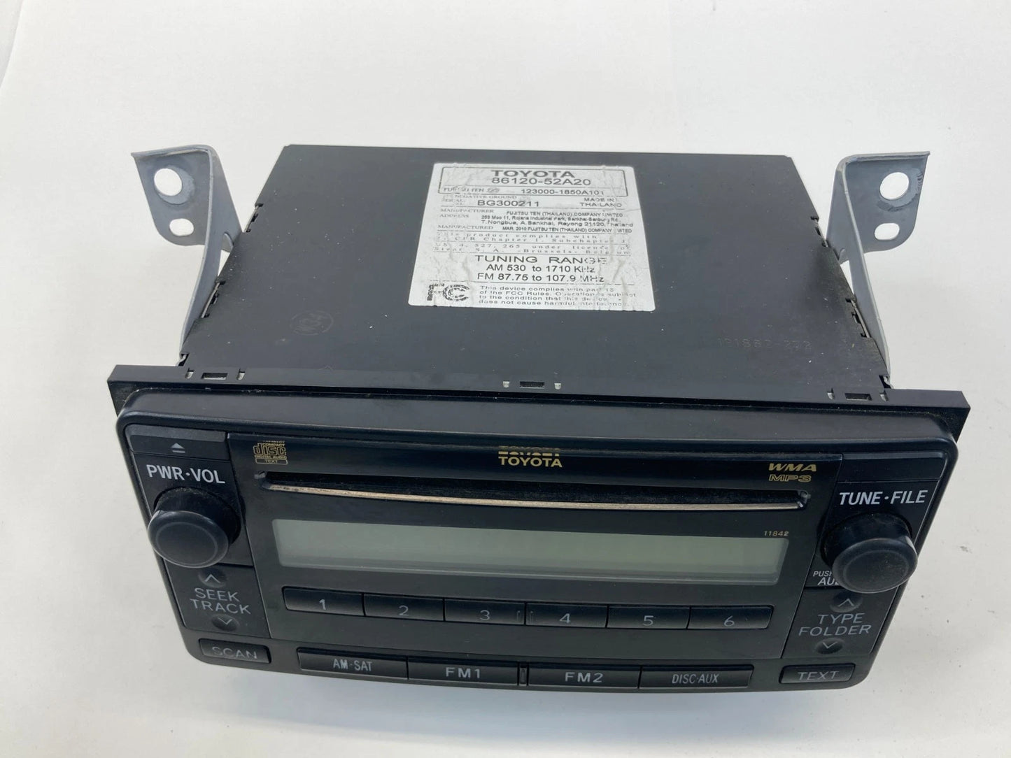 09 10 11 TOYOTA YARIS AM / FM RADIO CD CASSETTE PLAYER RECEIVER 86120-52A20 OEM