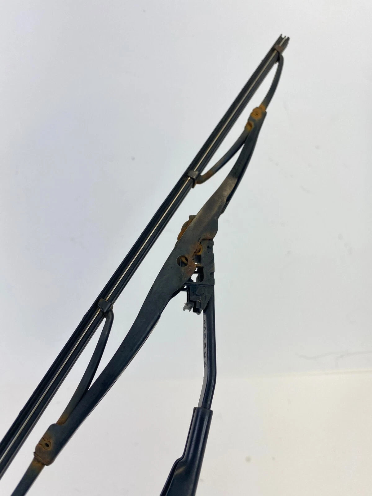 2010-2016 CADILLAC SRX REAR WINDSHIELD WIPER ARM WIPERARM ASSEMBLY OEM