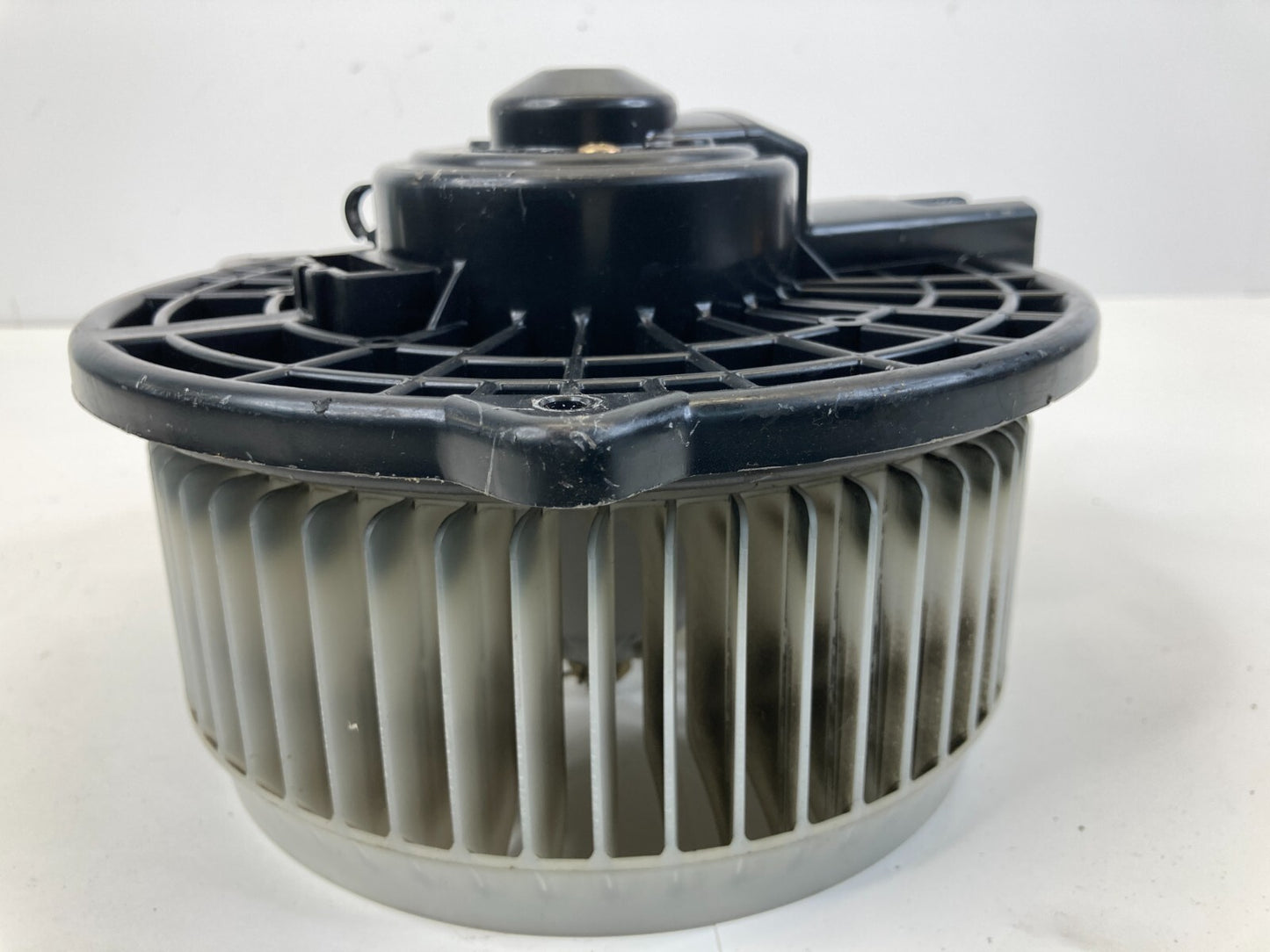 2001-2007 Toyota Highlander A/C HVAC Heater Blower Motor Fan Assy 194000-7321