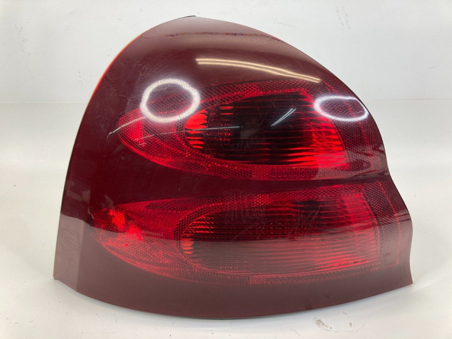 2004-2008 Pontiac Grand Prix Left Driver Side Tail Light Taillight Lamp 15282264