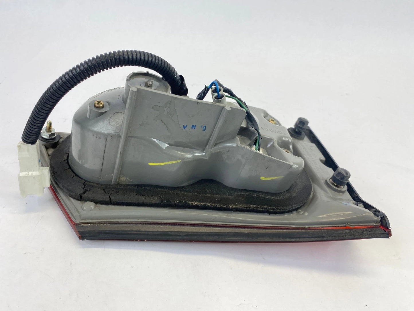2006-2008 LEXUS IS250 REAR TAILLIGHT LAMP PASSENGER RIGHT INNER DECK OEM FACTORY
