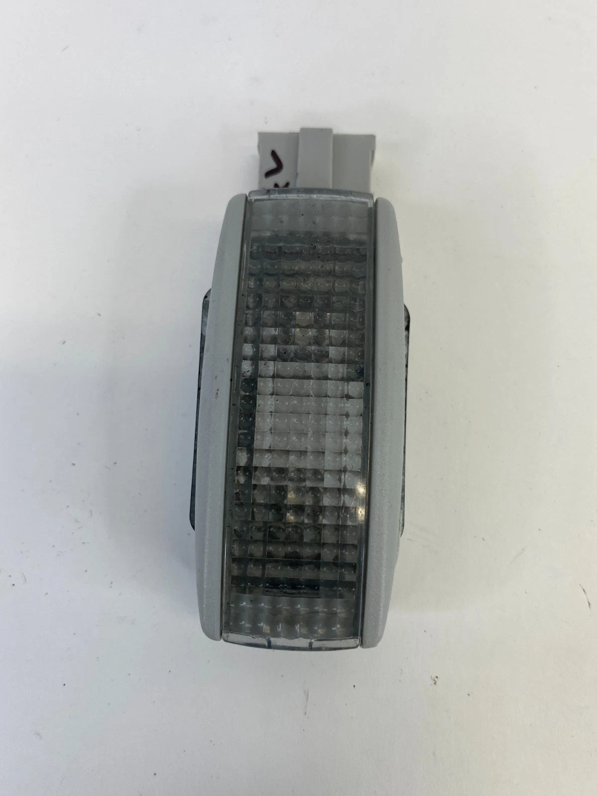 98-10 VOLKSWAGEN BEETLE FRONT LEF SIDE SUNVISOR LAMP SUN VISOR VANITY LIGHT OEM