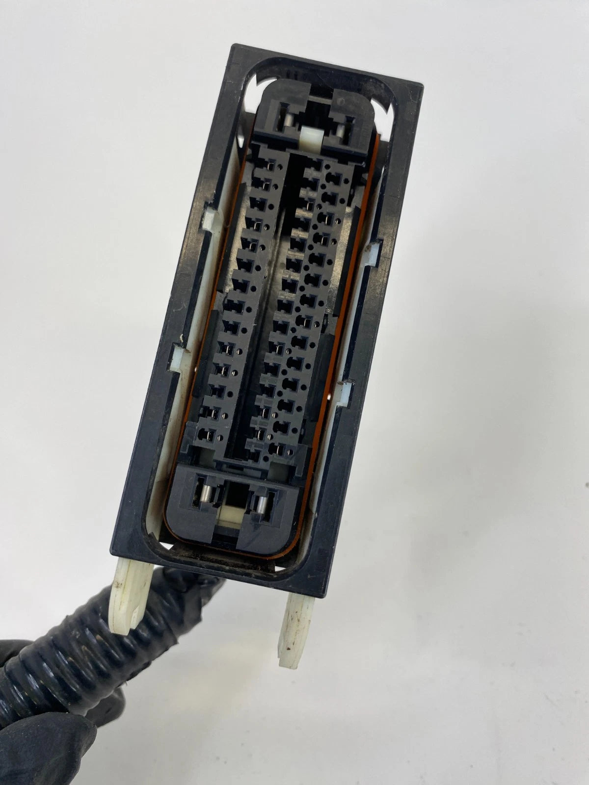 2011-2013 Outlander Sport 2.0L A/T ABS Pump Anti Lock Brake Cable Plug Connector