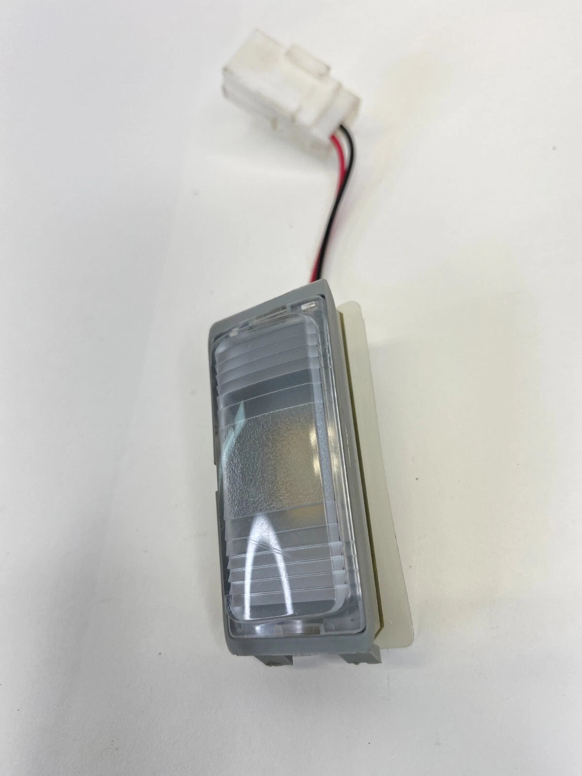2008-2016 CHRYSLER TOWN & COUNTRY OVERHEAD CONSOLE AUXILLARY LIGHT LAMP OEM