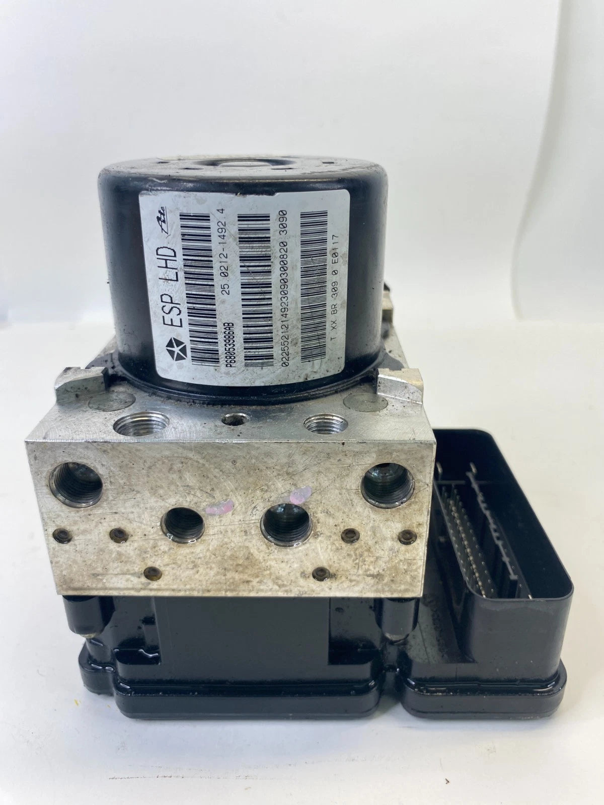 2010-2013 DODGE JOURNEY 3.5L AT FWD ABS PUMP ANTI LOCK BRAKE MODULE 68053986AB