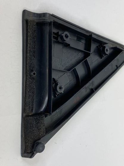 04-09 KIA SPECTRA EXTERIOR REAR RIGHT BACK DOOR DELTA MOLDING COVER 83840-2F000