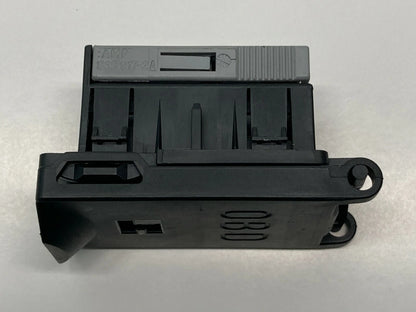 2001 BMW 325I SEDAN OBD SOCKET TRIM COVER PLUG CONECTOR PORT 9689172A OEM