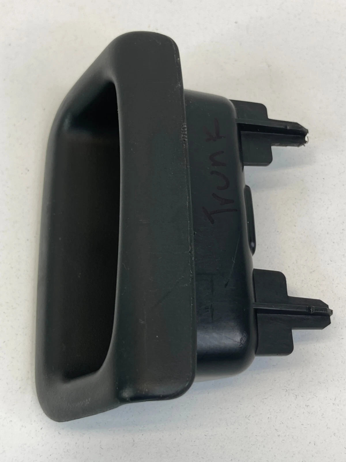 2004-2008 ACURA TL SEDAN REAR TRUNK LID LIFTGATE INTERIOR PULL HANDLE 84633-SEP