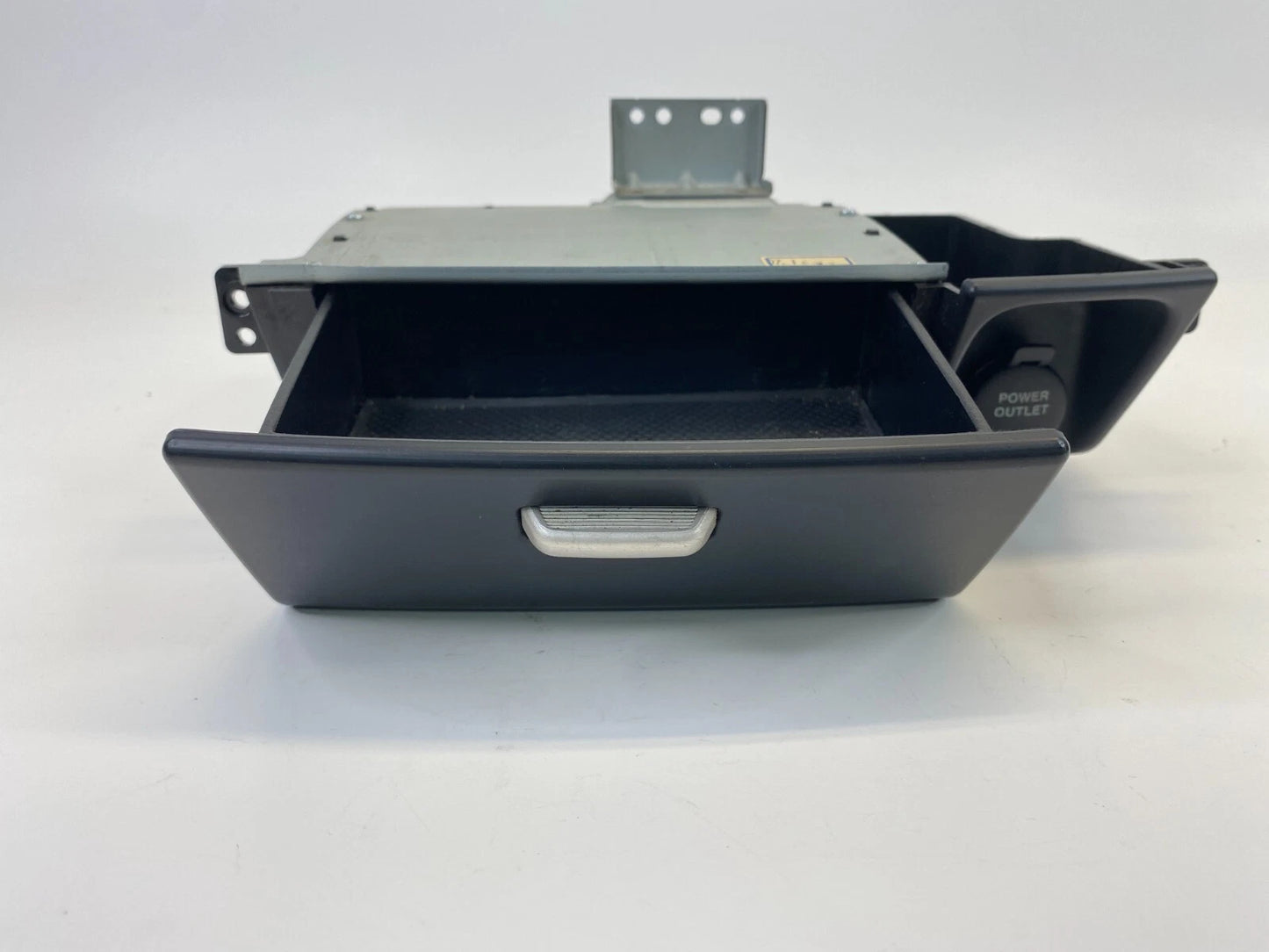 2009-2011 KIA BORREGO FRONT CENTER CONSOLE ASH TRAY POWER OUTLET OEM 8845502J000