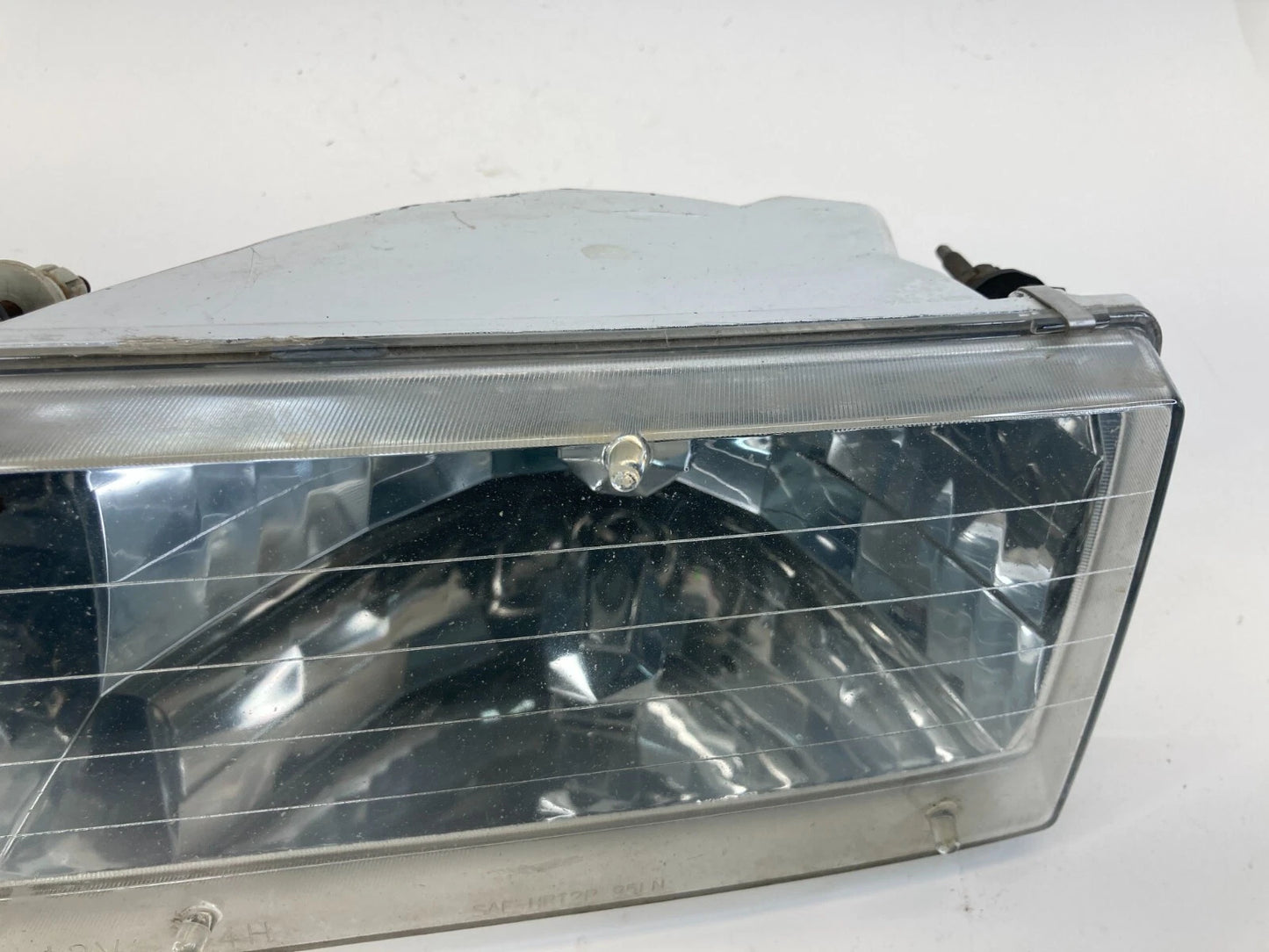 1995 1996 1997 LINCOLN TOWN CAR FRONT LEFT DRIVER HEADLIGHT HEADLAMP OEM