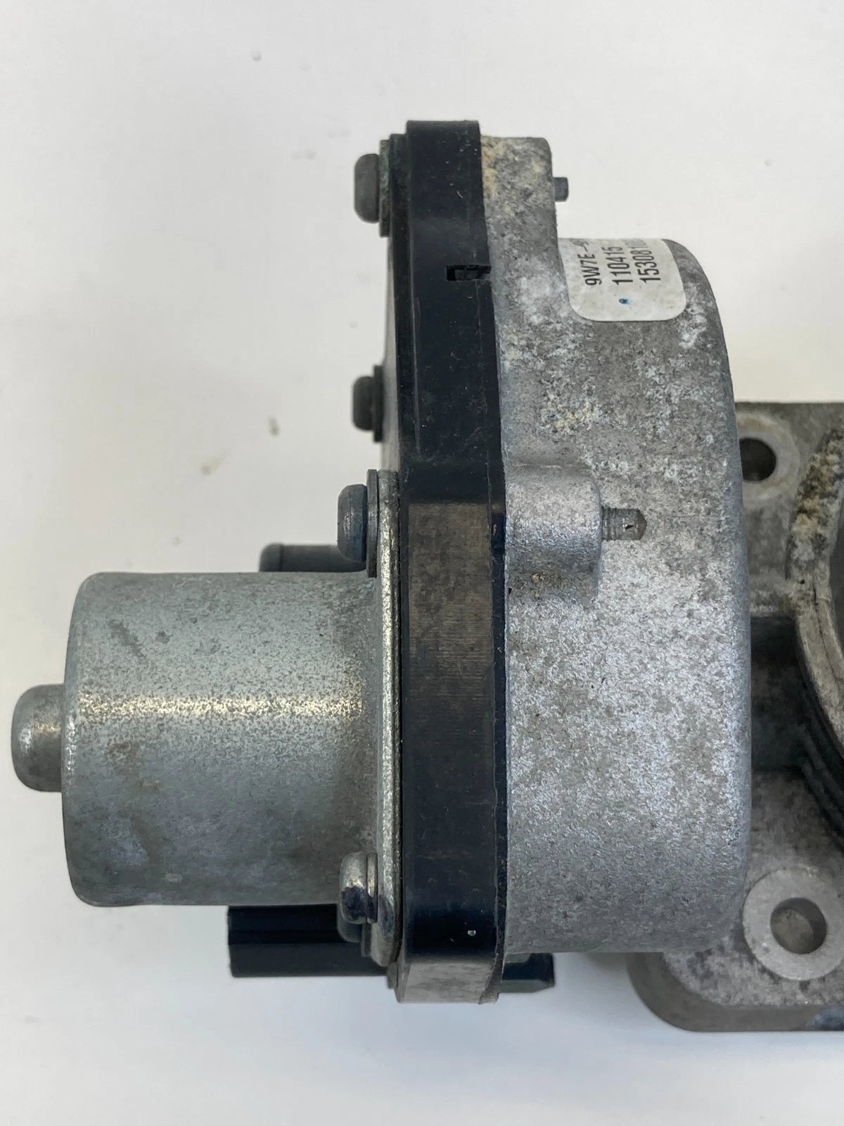 2002-2006 Ford Explorer Mountaineer 4.0L 16V AT Throttle Body Throttle Valve