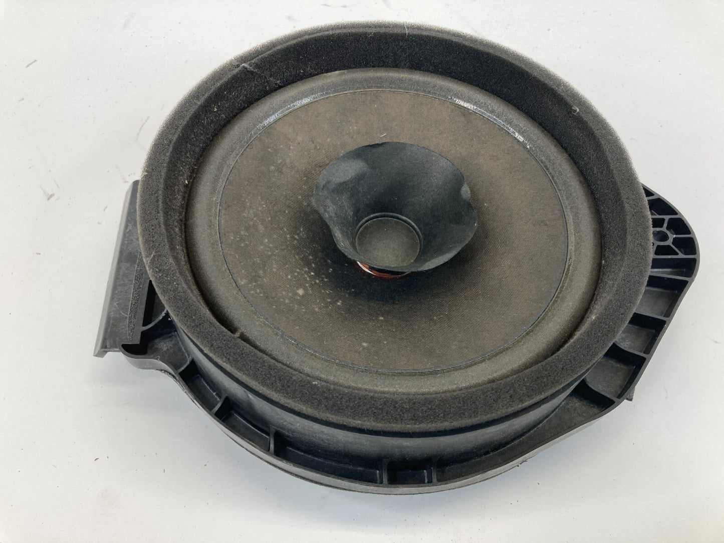 2011-2016 CHEVROLET CRUZE REAR LEFT SIDE DOOR SOUND SYSTEM SPEAKER ASSY OEM