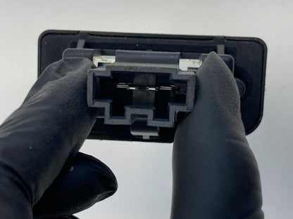 2006 Mercedes-Benz CLS500 Rear Trunk License Plate Light Lamp A203-820-02-56 OEM