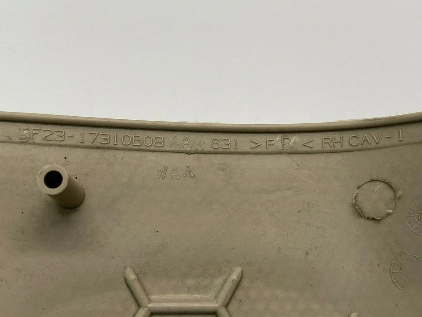 04-07 FORD FREESTAR REAR RIGHT SIDE SPEAKER DOOR COVER GRILL 5F23-17310B08-AAW