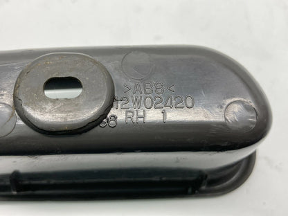 1999-2002 DAEWOO LEGANZA REAR RIGHT DOOR WINDOW SWITCH W/ BEZEL 96194796 OEM