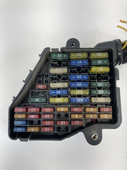1998-2004 AUDI A6 A6 QUATTRO ENGINE COMPARTMENT FUSE BOX FUSEBOX RELAY OEM