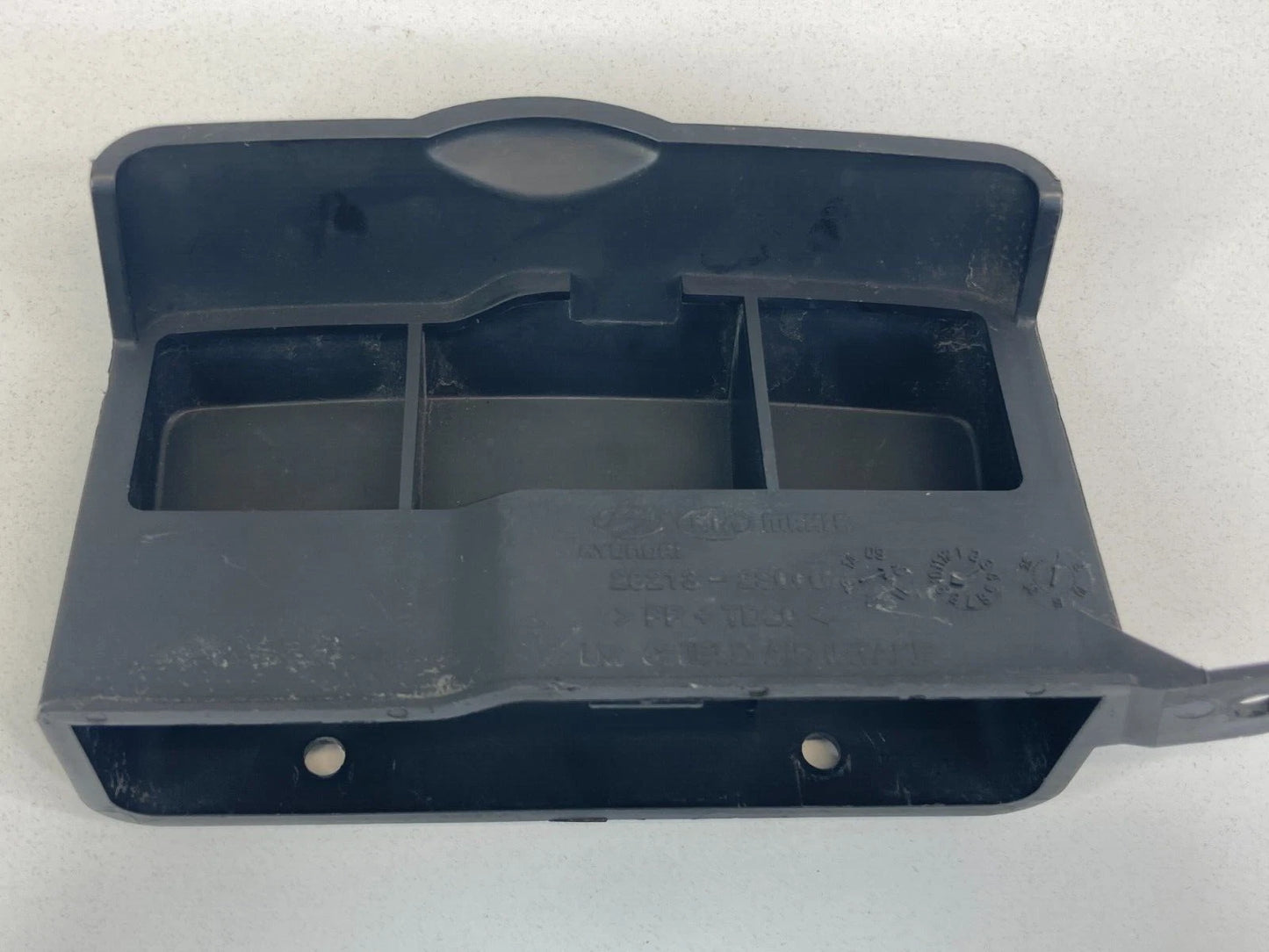 2010-2015 HYUNDAI TUCSON 2.4L L4 AIR INTAKE SHIELD DUCT SLAM TRIM 28213-2S000