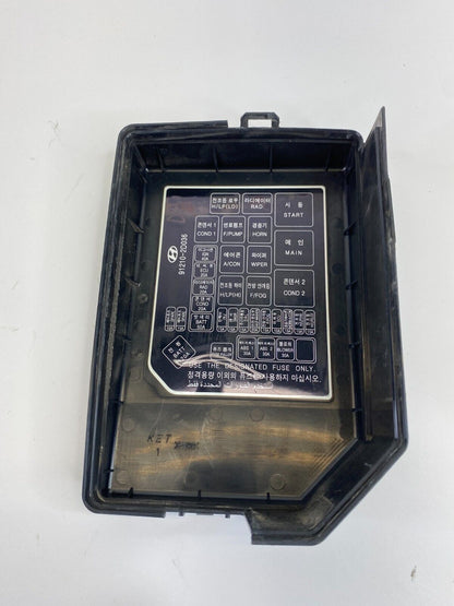 2004-2006 Hyundai Elantra 2.0L Engine Fuse Box Relay Upper Cover 91210-2D036 OEM