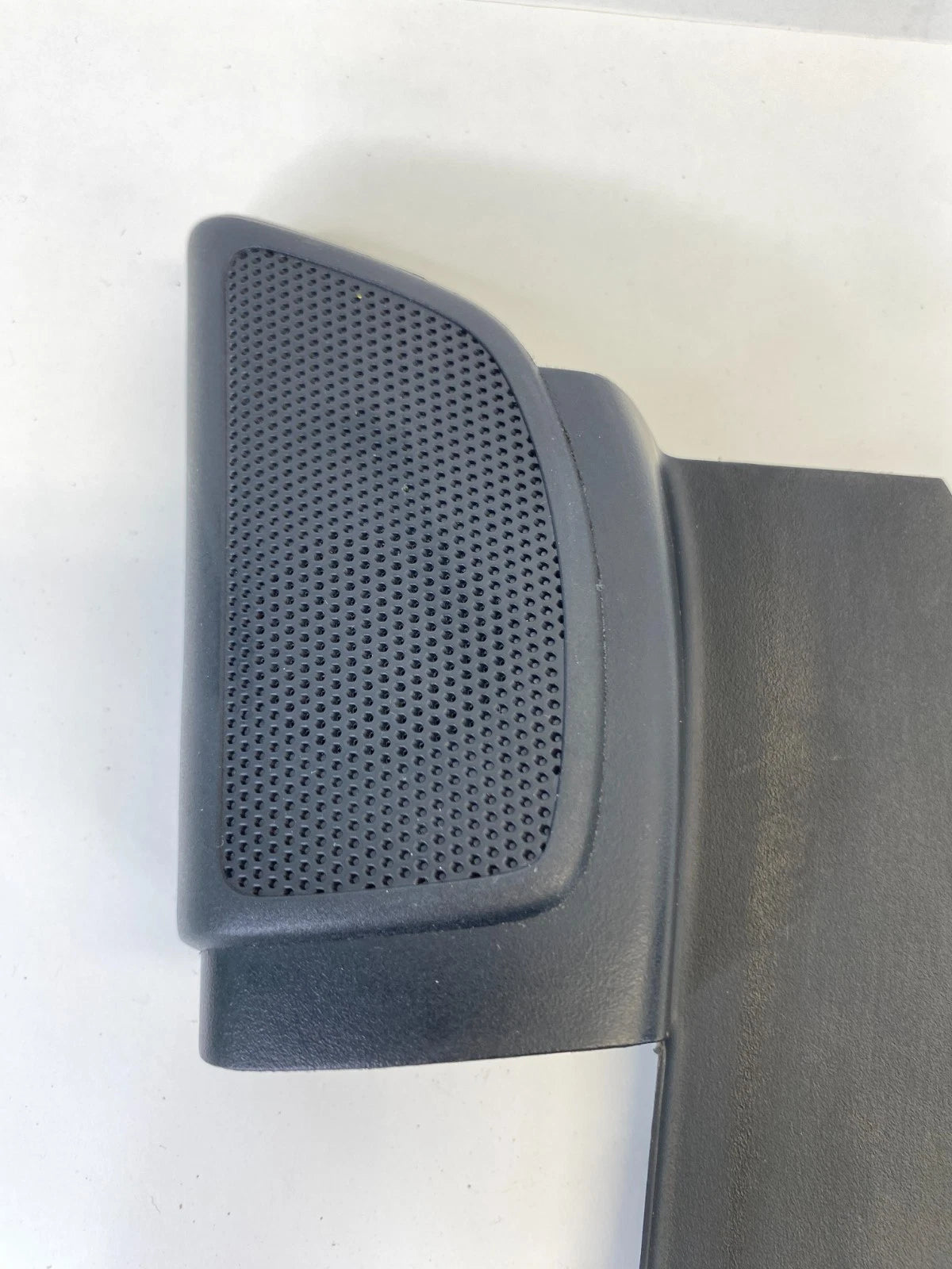 12-18 FORD FOCUS FRONT LEFT DRIVER DOOR SPEAKER TWEETER & TRIM BM51-18C863-A