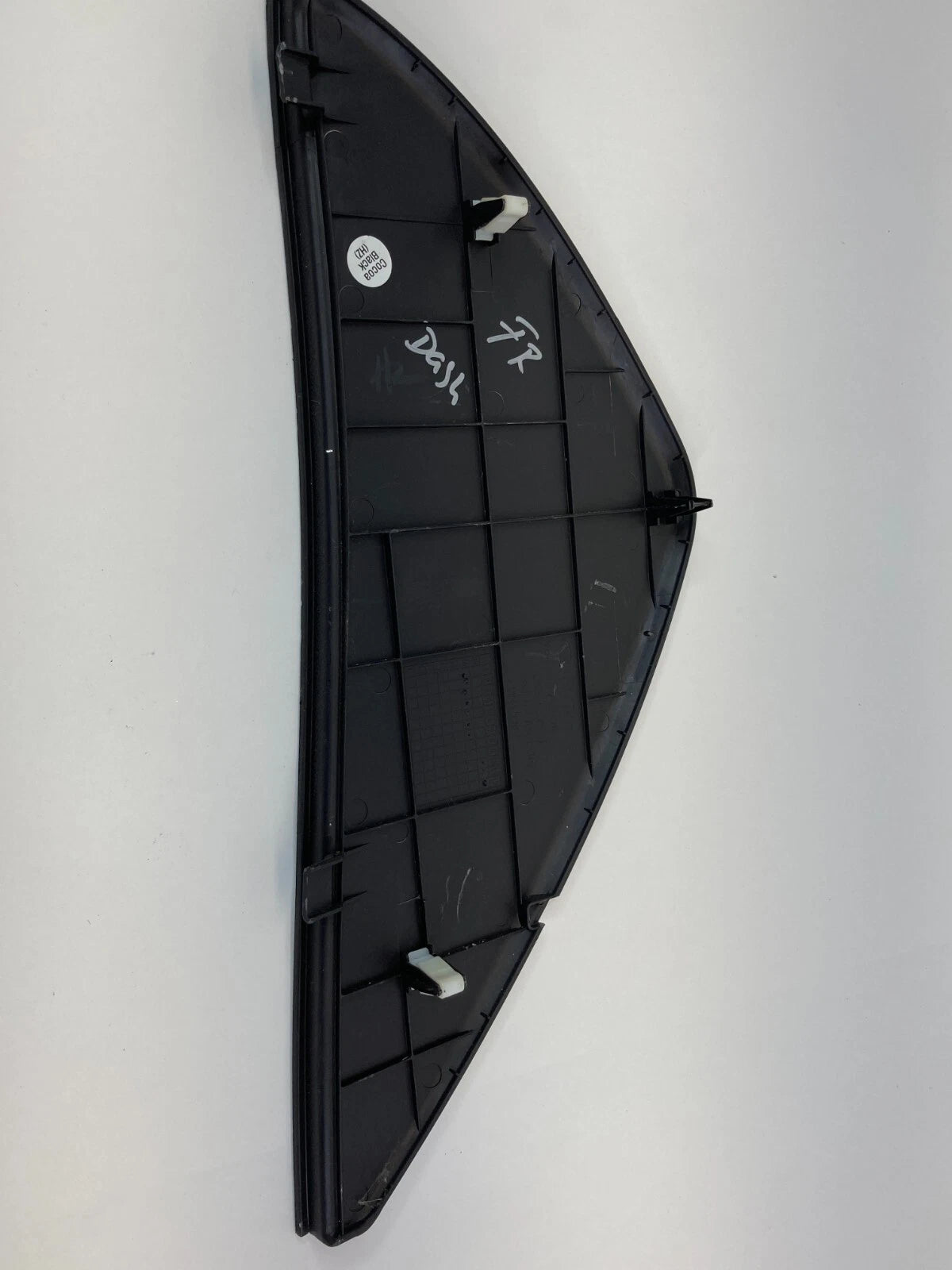 2011-2014 HYUNDAI SONATA DASH RIGHT SIDE END CAP COVER PANEL TRIM 84767-3S010