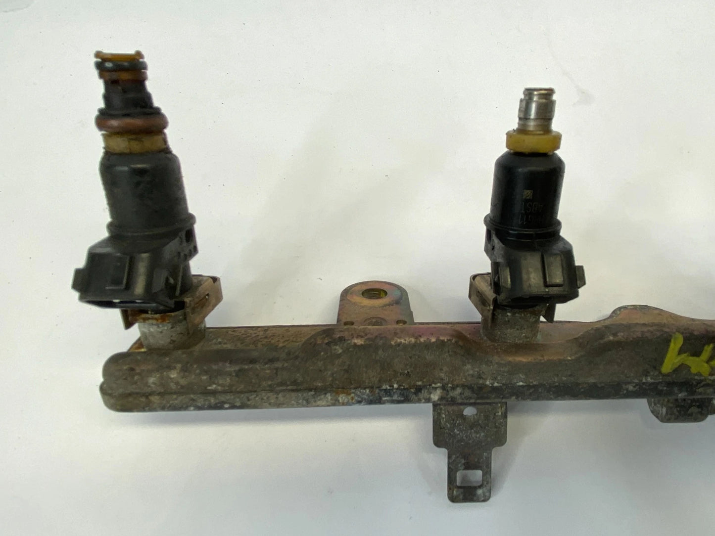 2003-2007 HONDA ACCORD 2.4L FWD A/T ENGINE FUEL INJECTION RAIL W/ INJECTOR OEM