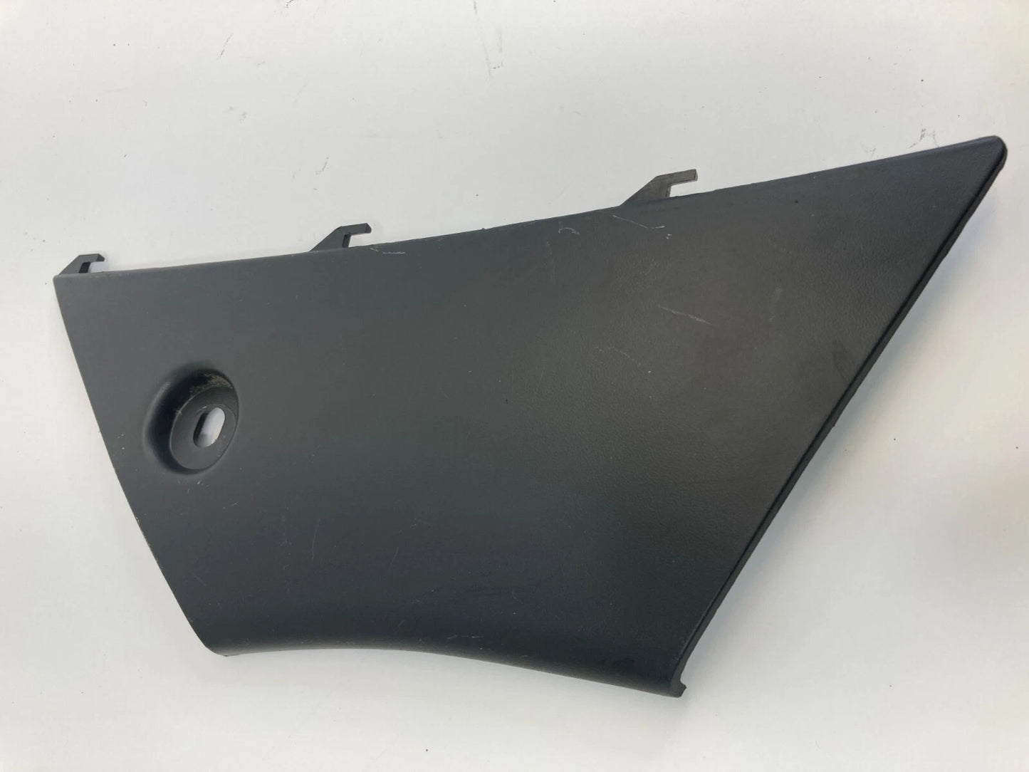 2000-2004 MITSUBISHI MONTERO SPORT CENTER CONSOLE LEFT SIDE FINISH PANEL COVER