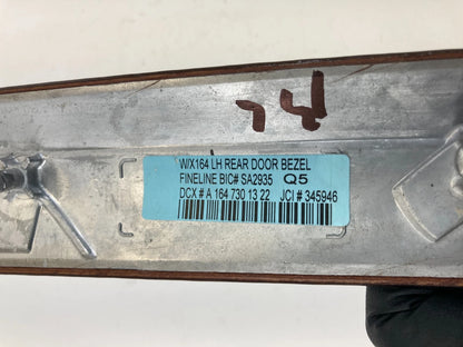 06-11 MERCEDES-BENZ ML350 REAR LEFT INNER DOOR PANEL TRIM MOLDING 1647301322 OEM
