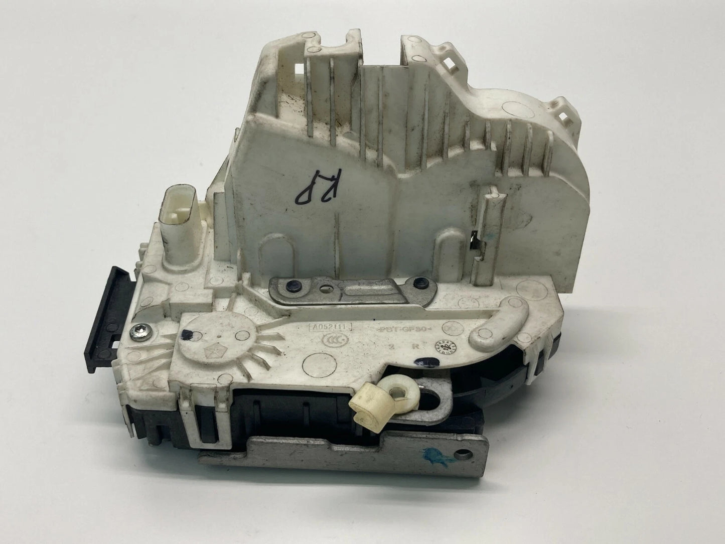 2011 2012 2013 2014 DODGE AVENGER REAR RIGHT DOOR LOCK LATCH ACTUATOR 04589696AD