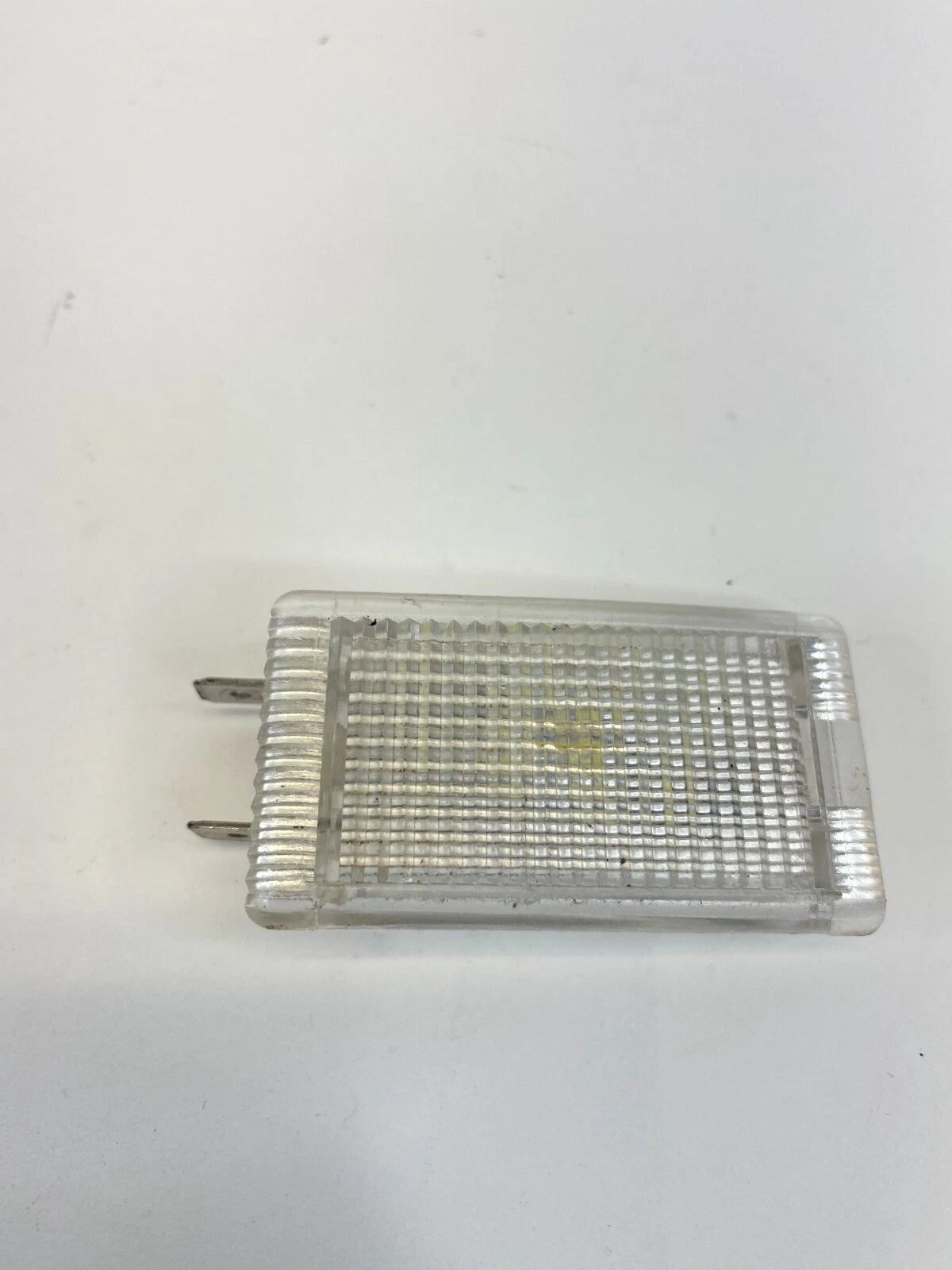 2003-2011 SAAB 9-3 93 SEDAN FRONT RIGHT DOOR COURTESY LIGHT LAMP ASSEMBLY OEM