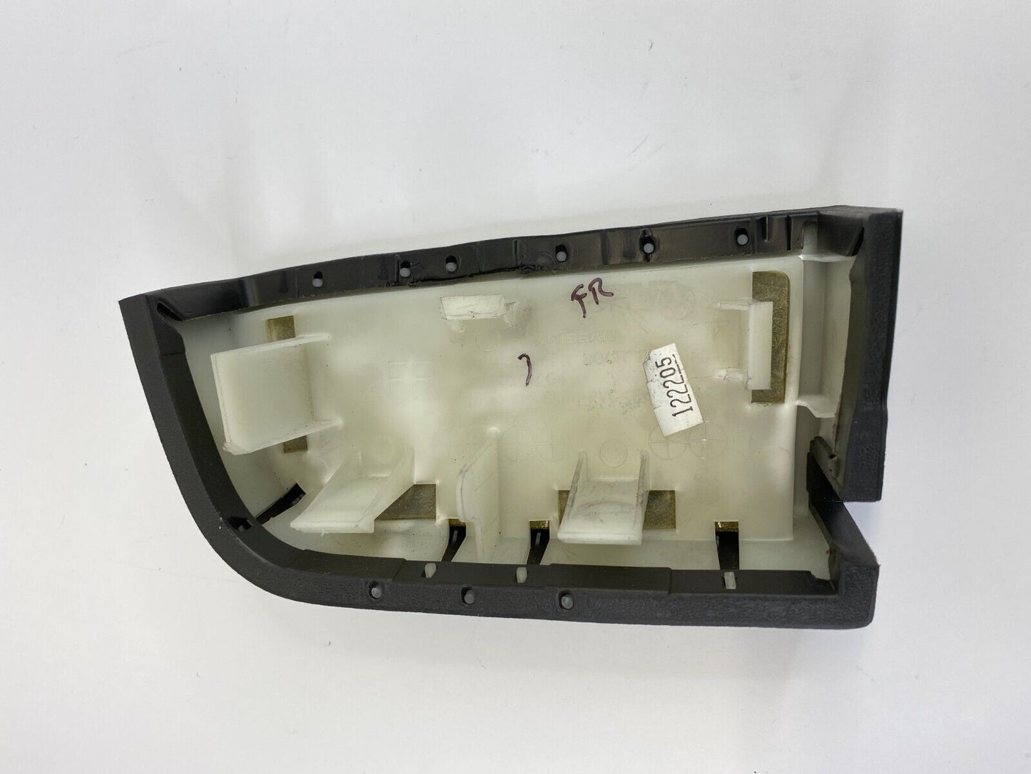 2005-2014 Nissan Xterra Front Right Side Door Panel Armrest Arm Rest 80940-EA204