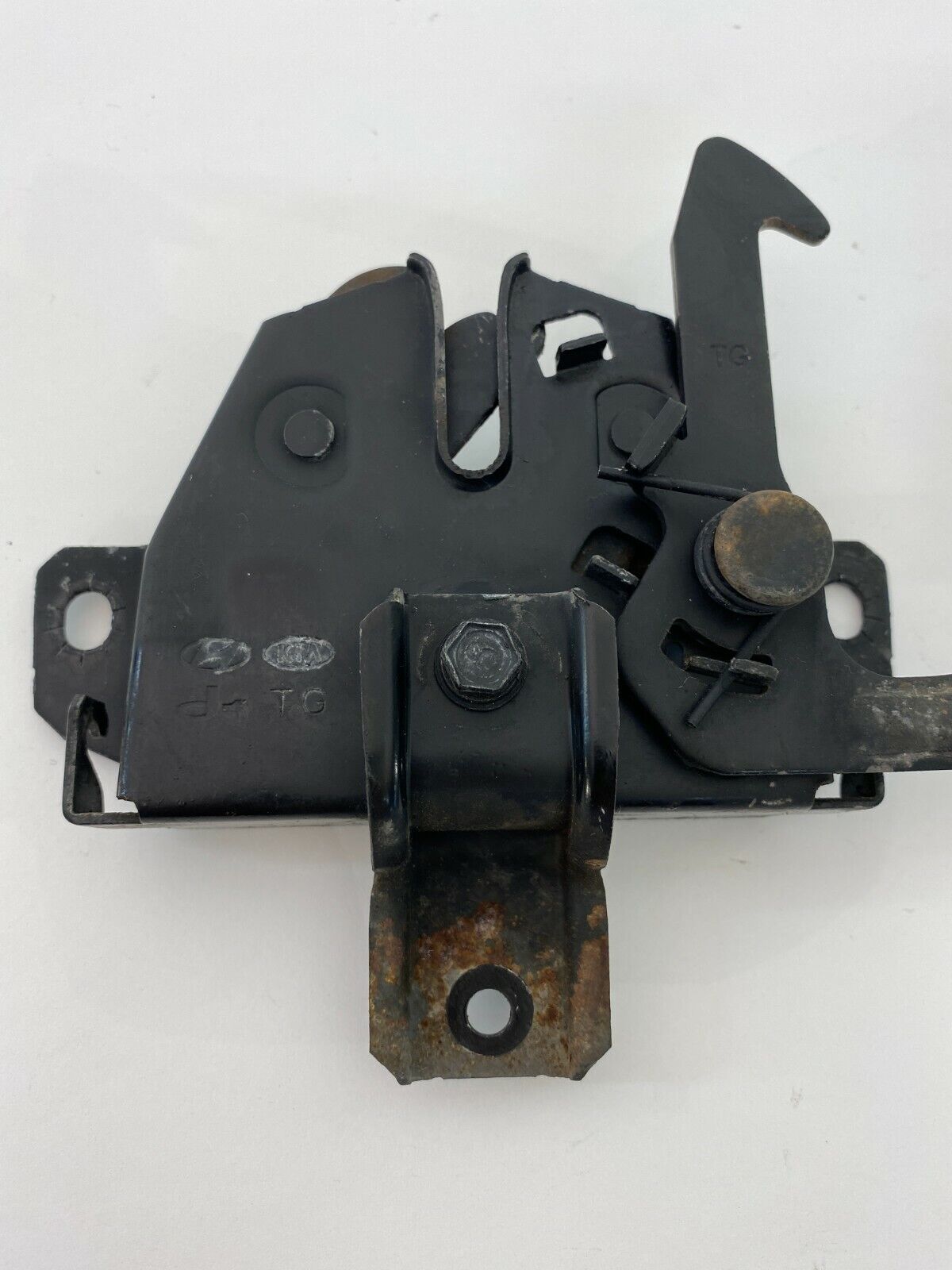 2006 2007 2008 2009 Hyundai Azera Front Hood Lock Latch Actuator Assy OEM