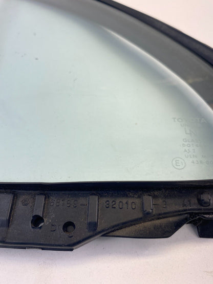 92-96 Toyota Camry SEDAN Rear Left Door Quarter Vent Window Glass 68189-32010