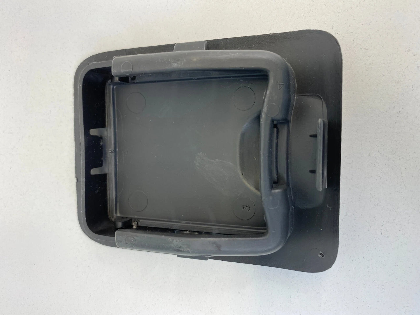 2006-2016 FORD FUSION REAR SEAT CHILD LATCH ANCHOR CAP COVER 6E5354613E54 OEM