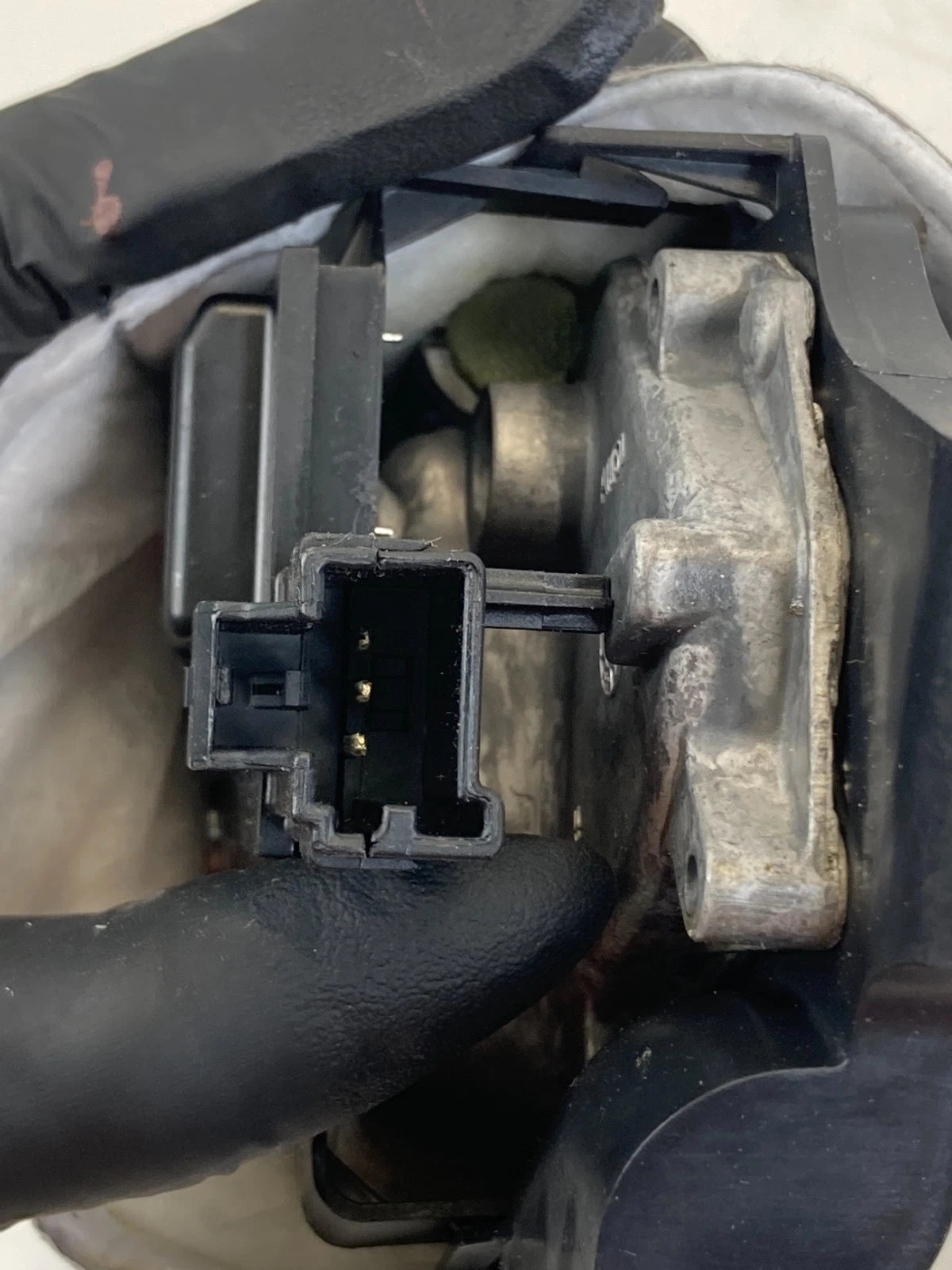 13-19 FORD POLICE INTERCEPTOR UTILITY REAR WINDSHIELD WIPER MOTOR BB53-17404-AA