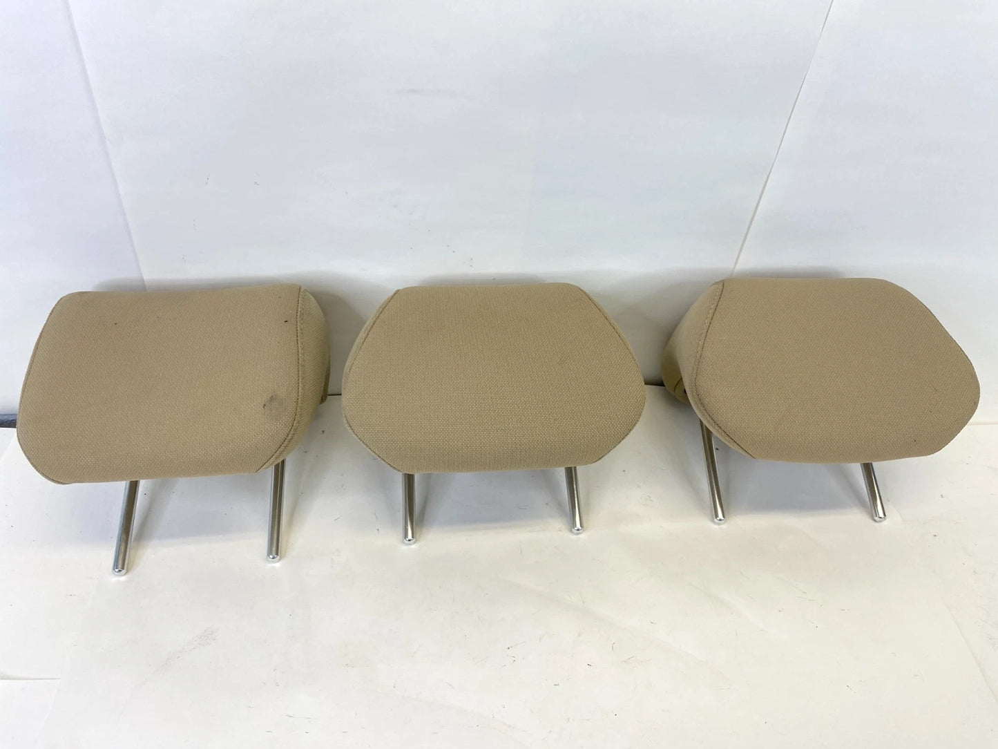 2012-2014 HYUNDAI ACCENT SEDAN REAR SEATS HEADREST HEAD REST SET OF 3 CLOTH OEM