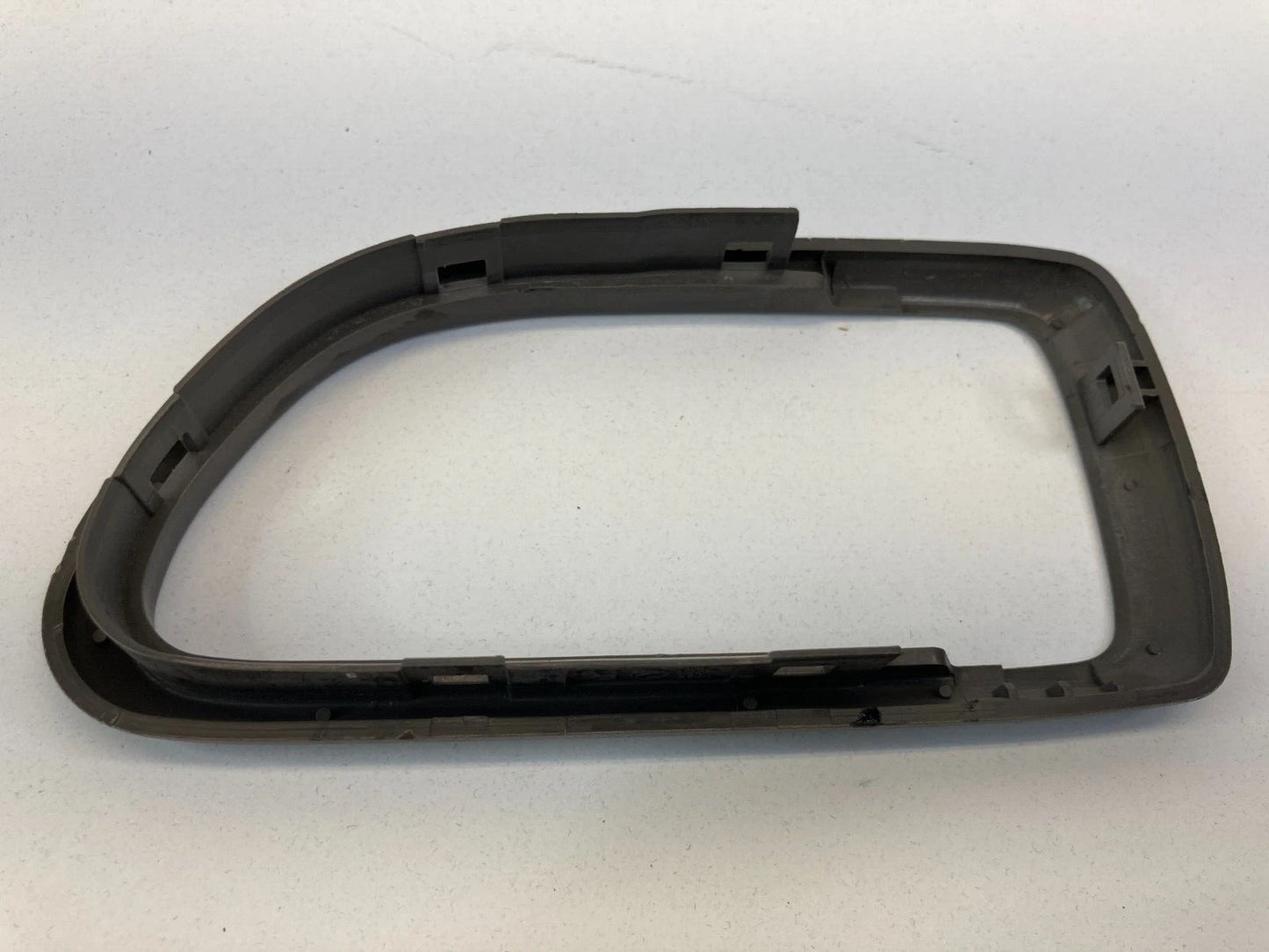 2000-2004 SUBARU OUTBACK FR RH INSIDE DOOR HANDLE BEZEL TRIM COVER PANEL OEM
