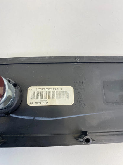 09-12 CHEVROLET TRAVERSE REAR CENTER CONSOLE BEZEL POWER OUTLET OEM 15889611