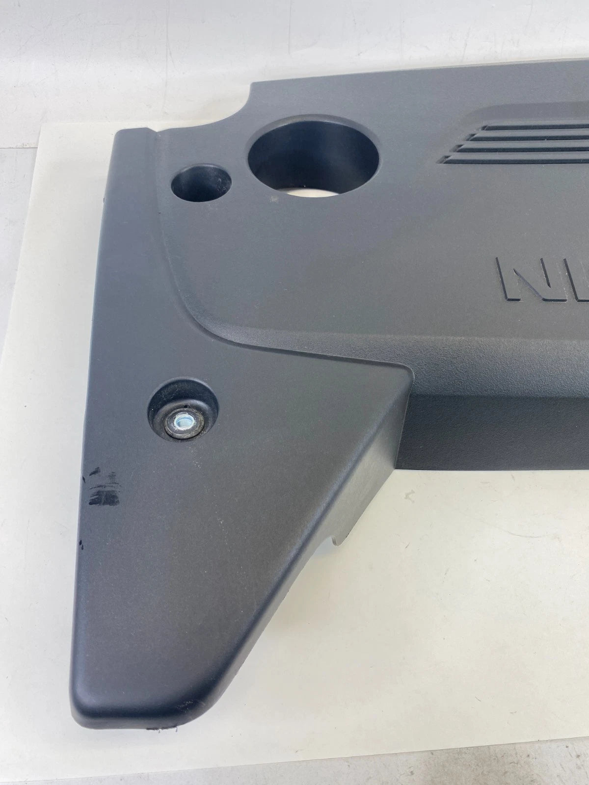 2014-2018 Nissan Nissan 2.5L L4 A/T Engine Cover Appearance Plate 14041-3TA1A
