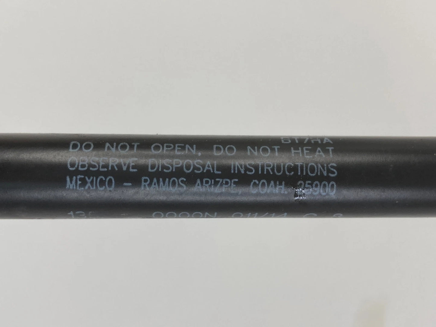 12-18 FORD FOCUS SEDAN TRUNK SUPPORT SHOCK STRUT LIFT CYLINDER BM51-F406A10-CA